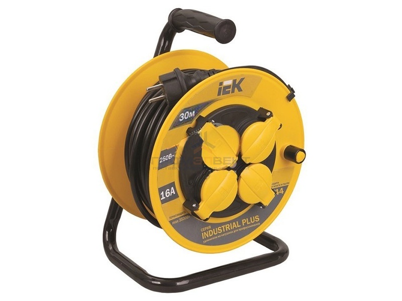 Удлинитель на катушке IEK 